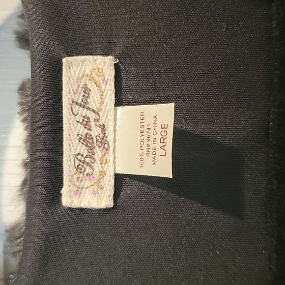 Vest by Belle Du Jour Girls Gray Faux Fur Fuzzy Vest, Size L - Picture 3 of 8